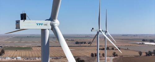 Rizobacter produce el 100% de sus biológicos con energía renovable de YPF Luz